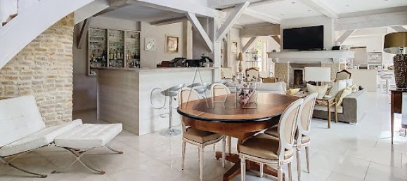  Castillos de 9 dormitorios en Anet, France No. 243771 5