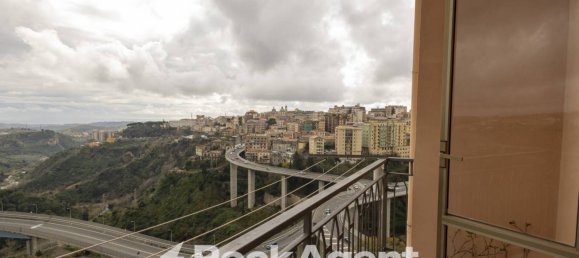 3 bedrooms Apartment in Catanzaro, Italy No. 291279 19