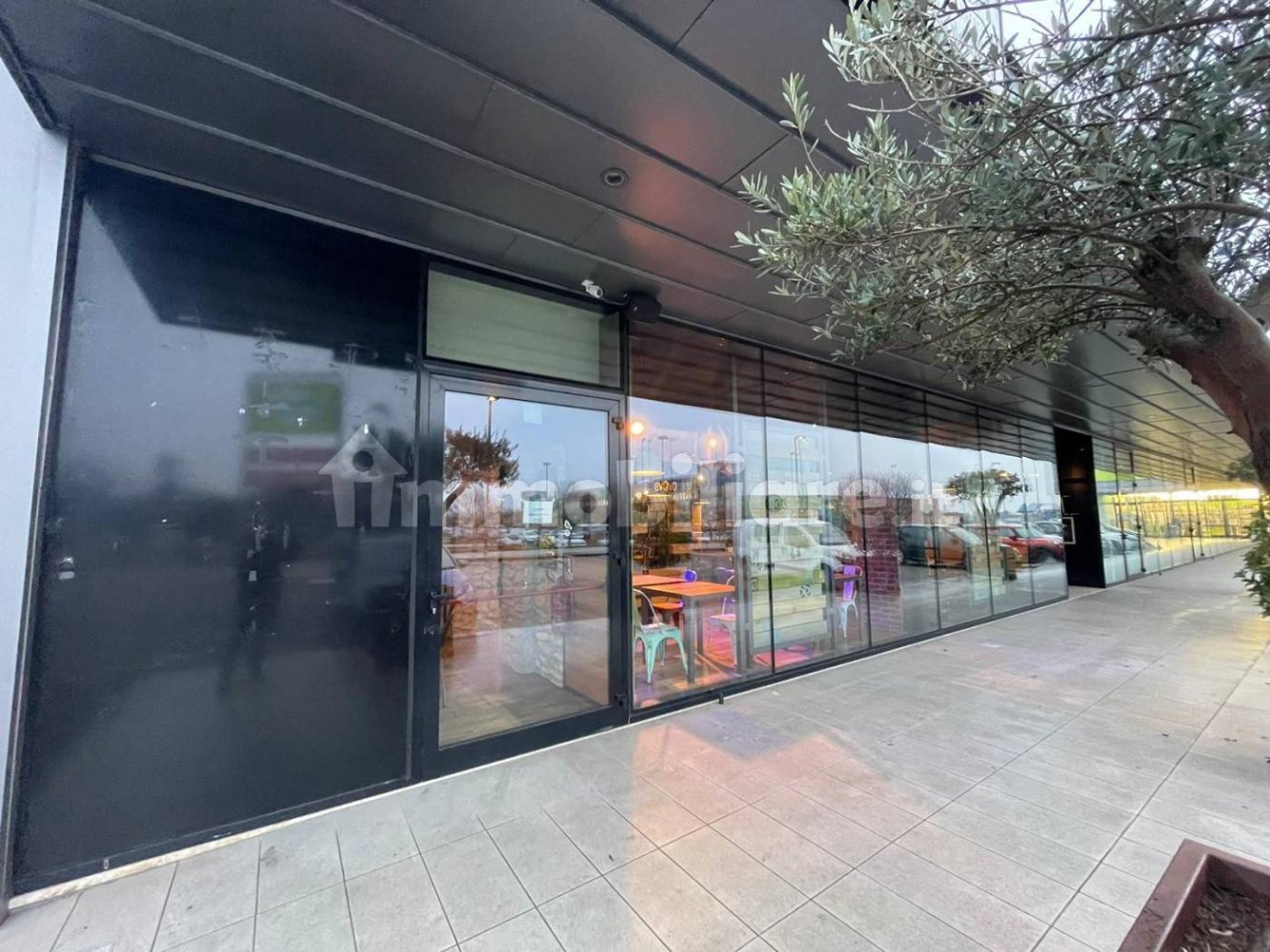 2 rooms Commercial property in Fontaniva, Italy No. 228674