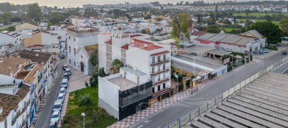 250m² Building in Marbella, Spain No. 117422 2