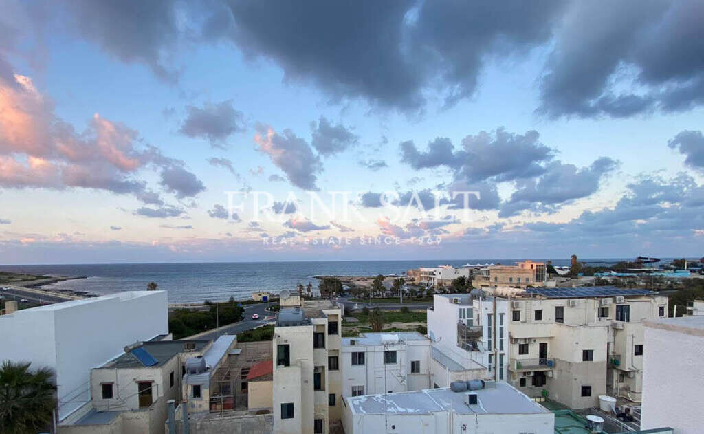 Пентхаус с 1 спальней в Bahar ic-Caghaq, Мальта № 10176