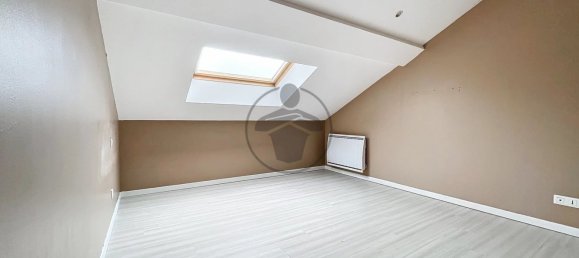 4 غرف نوم شقة في Saint-Quentin, France رقم 45580 10