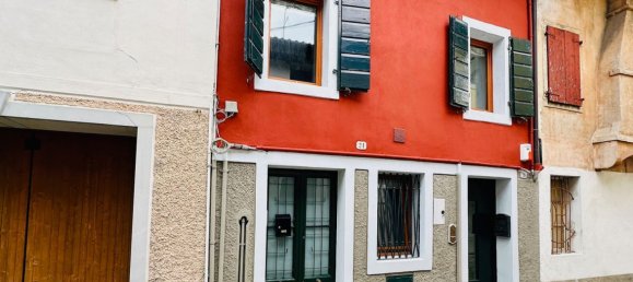 Casa de 3 habitaciónes en Udine, Italy No. 276292 6