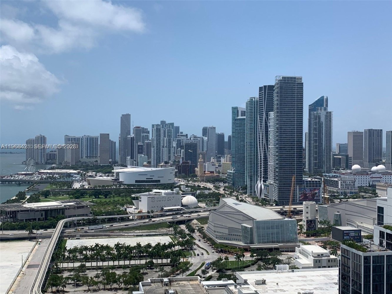 Gewerbliche Immobilien in Miami, USA 46.73m², Nr. 615602