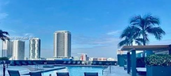 Gewerbliche Immobilien in Miami, USA 46.73m², Nr. 615602 10
