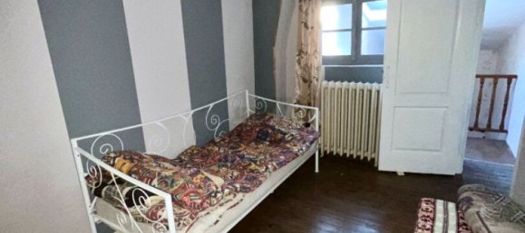 3 bedrooms House in Rebais, France No. 176564 10