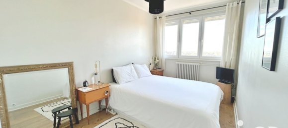 Квартира с 2 спальнями в Ла Мадлен, Франция № 54069 5