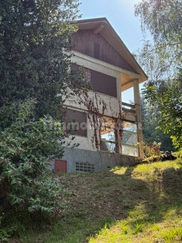 3 Schlafzimmer Villa in Cuneo, Italy, Nr. 373394
