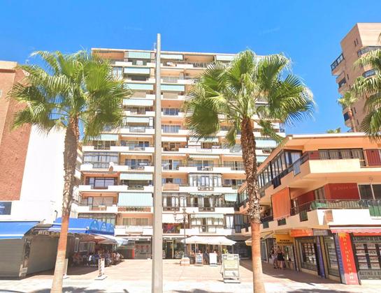 3 bedrooms Apartment in Fuengirola, Spain No. 197623