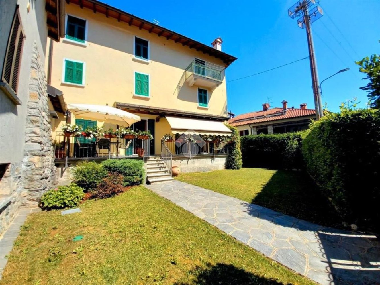 3غرفة شقة في Caglio, Italy رقم 237554