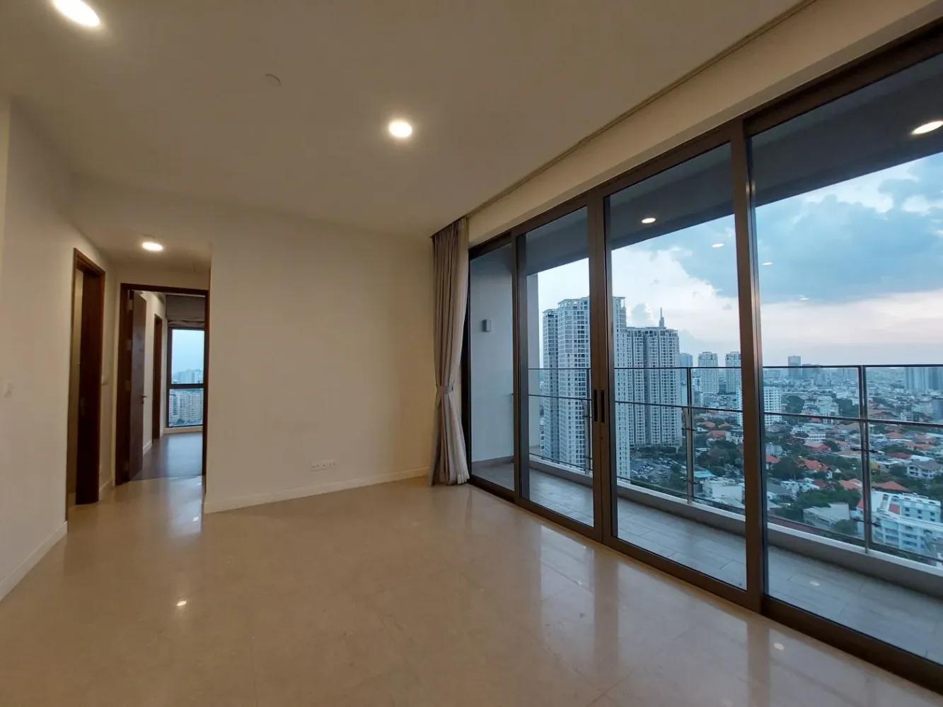 Apartamento T3 em Thu Duc, Vietname N.º 75249