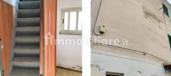 Apartamento de 3 dormitorios en Barcellona Pozzo di Gotto, Italy No. 227529 4
