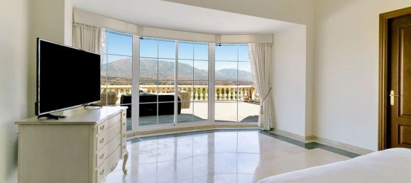 6 bedrooms House in Mijas, Spain No. 60477 15