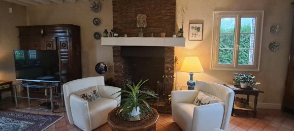 3 bedrooms House in Senonches, France No. 49533 5