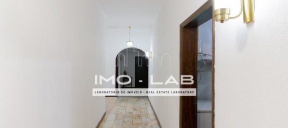 4 bedrooms Villa in Funchal, Portugal No. 144718 14