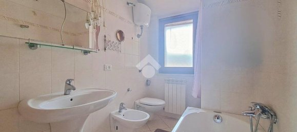 Квартира с 2 спальнями в Сильви, Италия № 154293 9