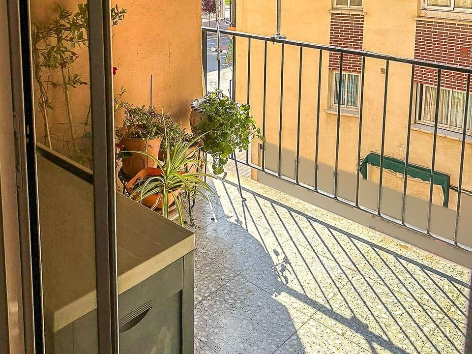 Квартира с 3 спальнями в Аликанте, Испания № 189835