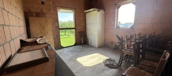 4 rooms House in Camponogara, Italy No. 175740 12