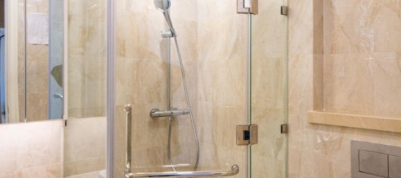 2 rooms Office in District 1, Vietnam No. 17890 17