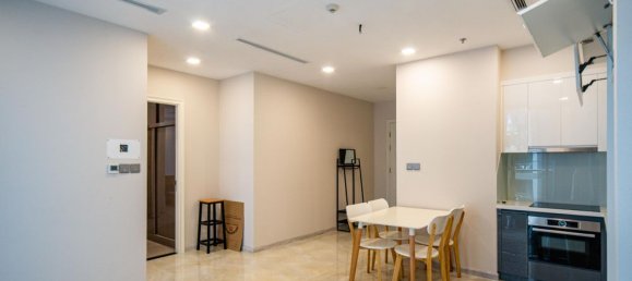 2 rooms Office in District 1, Vietnam No. 17890 12