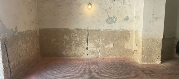 9m² Garage in Bari, Italy No. 252270 3