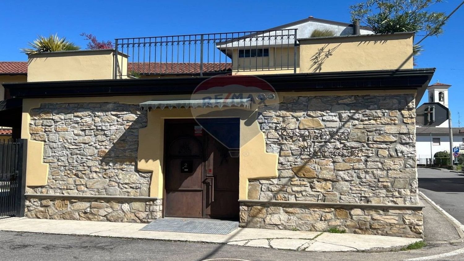 95m² Commercial property in Castelli Calepio, Italy No. 235837