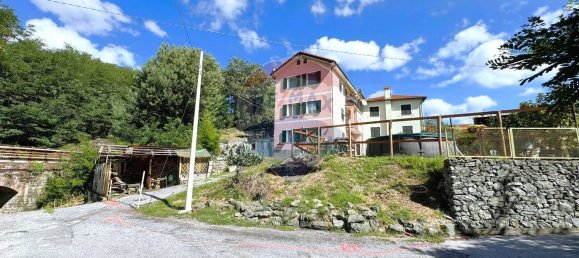 Квартира с 5 спальнями в Миньянего, Италия № 381463 16