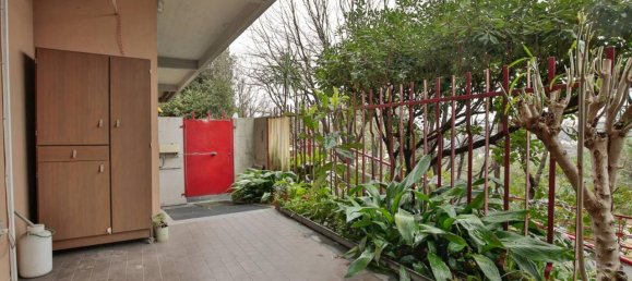 Квартира с 4 комнатами в Генуя, Италия № 38553 2