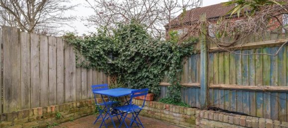 3 bedrooms House in London, United Kingdom No. 3558 15