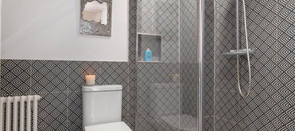 3 bedrooms House in London, United Kingdom No. 3558 8