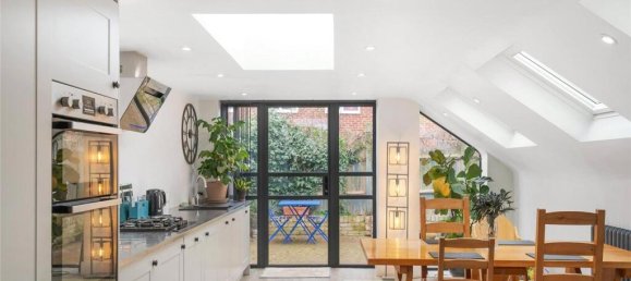 3 bedrooms House in London, United Kingdom No. 3558 4