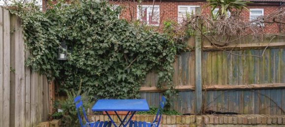 3 bedrooms House in London, United Kingdom No. 3558 10