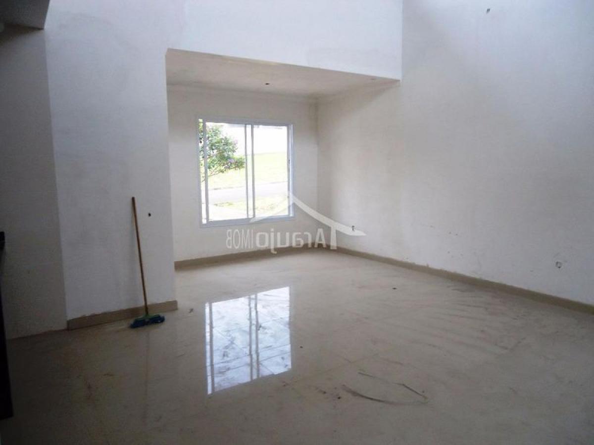 3 bedrooms House in Sao Paulo, Brazil No. 526256