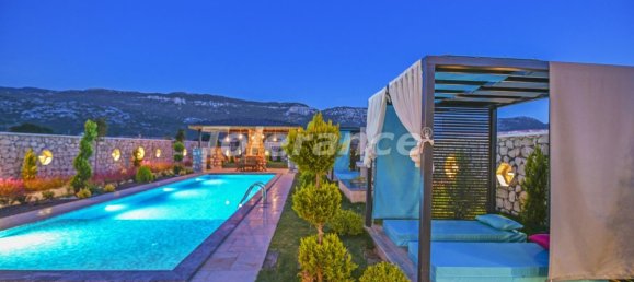 Villa 2+1 in Kalkan, Turkey No. 12179 3