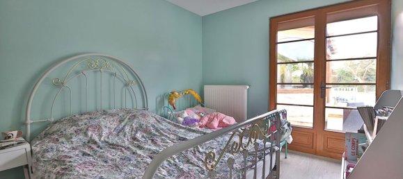 4 bedrooms House in La Queue-les-Yvelines, France No. 162012 4