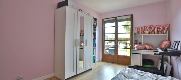 4 bedrooms House in La Queue-les-Yvelines, France No. 162012 6