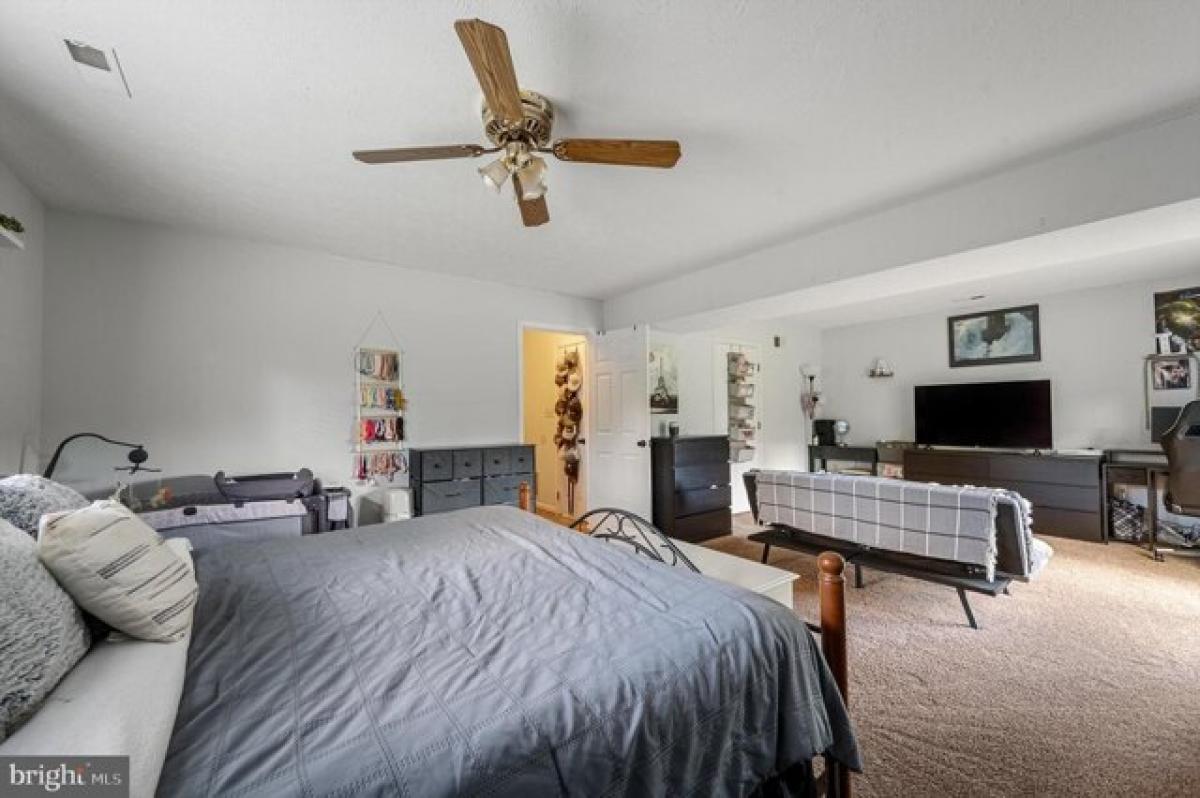 4 bedrooms House in Stephens City, USA No. 379420