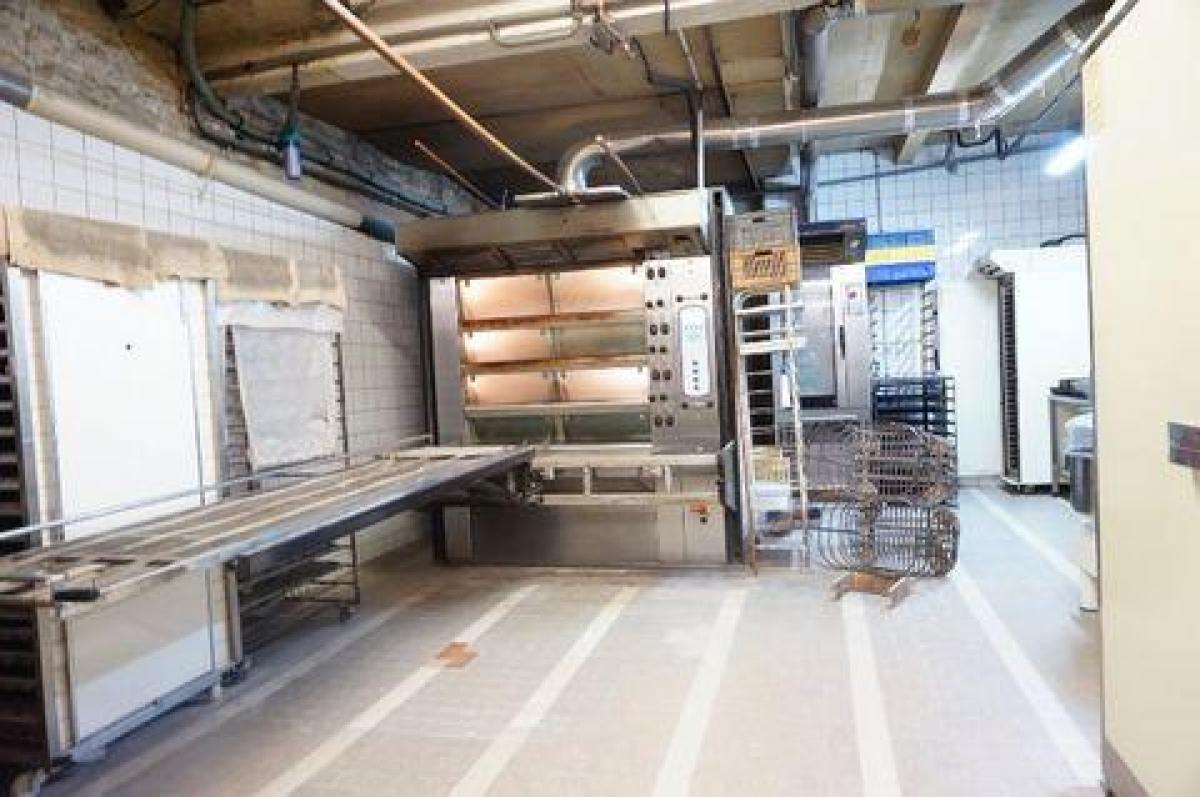 Büro in Louviers, France 259m², Nr. 20521