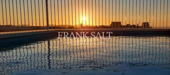 3 bedrooms Penthouse in Xaghra, Malta No. 5974 3