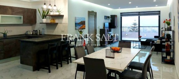 3 bedrooms Penthouse in Xaghra, Malta No. 5974 7