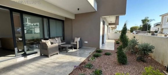 2 bedrooms Apartment in Livadia, Cyprus No. 26311 2