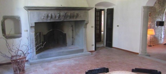 Villa de 5 dormitorios en Rignano sull'Arno, Italy No. 66826 8