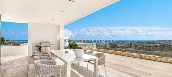 5 bedrooms House in Malaga, Spain No. 58995 4