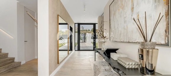 5 bedrooms House in Malaga, Spain No. 58995 14