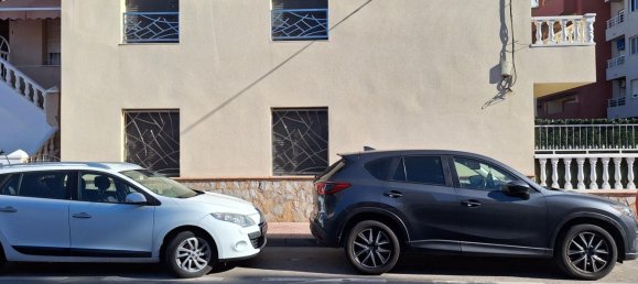 3 dormitorios сasa en venta en Torrevieja, Alicante, Comunidad Valenciana, Spain № 365761 2