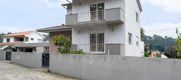 3 bedrooms House in Baltar, Portugal No. 18792 3