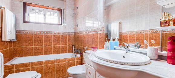 3 bedrooms House in Baltar, Portugal No. 18792 23