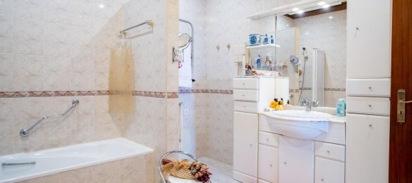 5 bedrooms Villa in Portimao, Portugal No. 108420 15