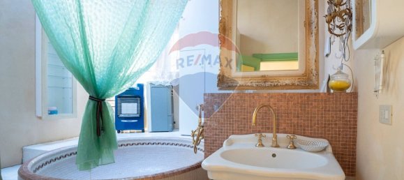 Casa de 10 habitaciónes en Arcevia, Italy No. 286265 16