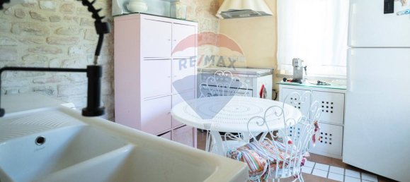 Casa de 10 habitaciónes en Arcevia, Italy No. 286265 13